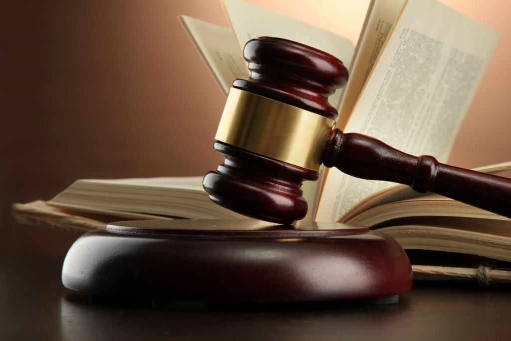 A ampliação do rol de atividades sujeitas ao licenciamento por Conselhos Estaduais ou Municipais não deve surtir efeitos na esfera criminal: entenda por quê.&nbsp;