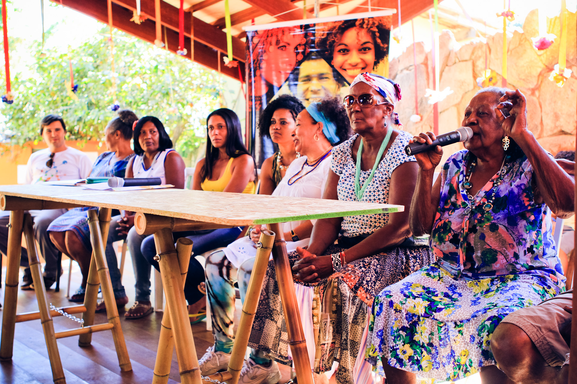 Qual é o regramento utilizado pelo INCRA no licenciamento ambiental de projetos em terras quilombolas?