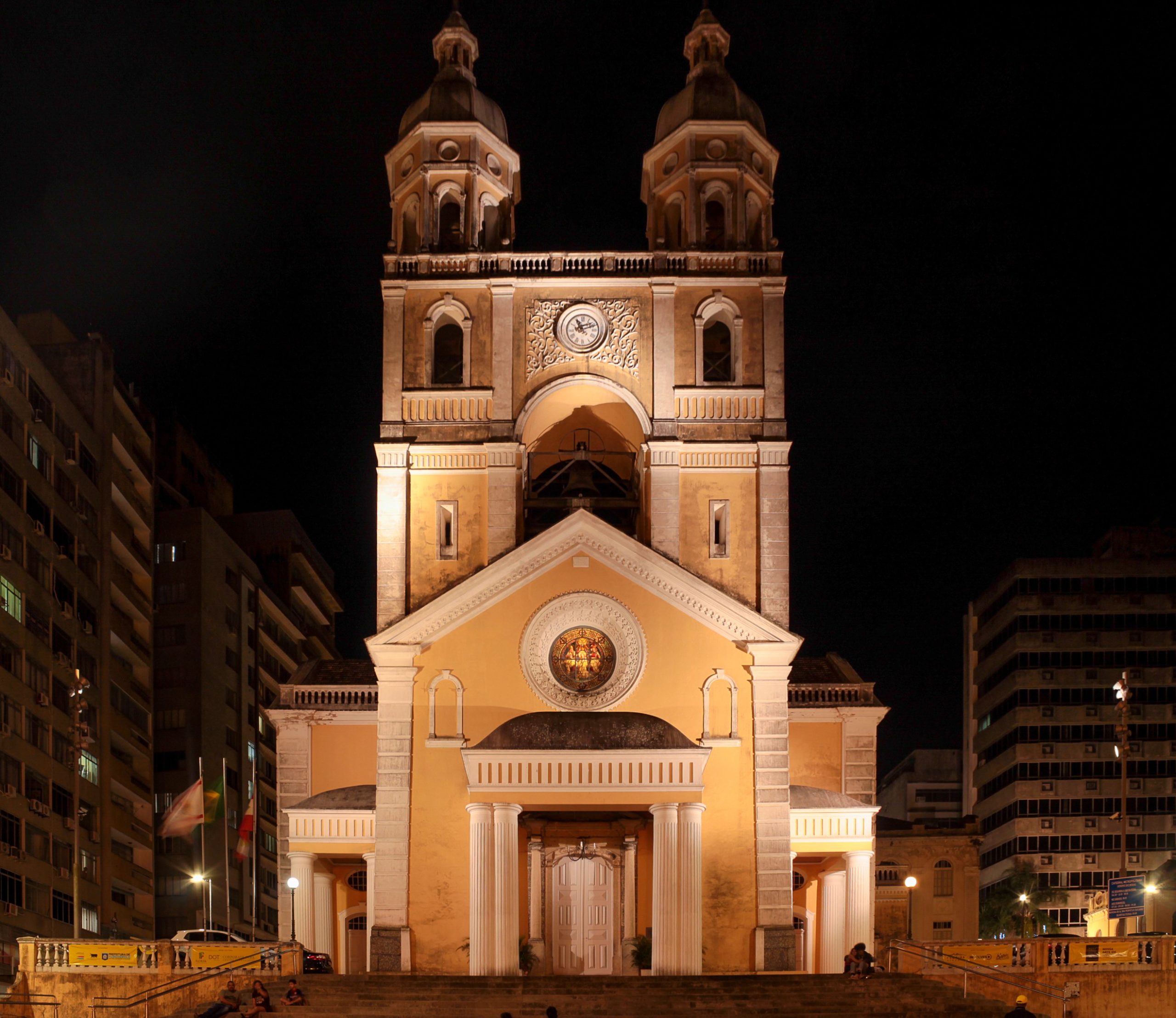 As implicações na aquisição de imóvel localizado no entorno de bem objeto de proteção cultural.