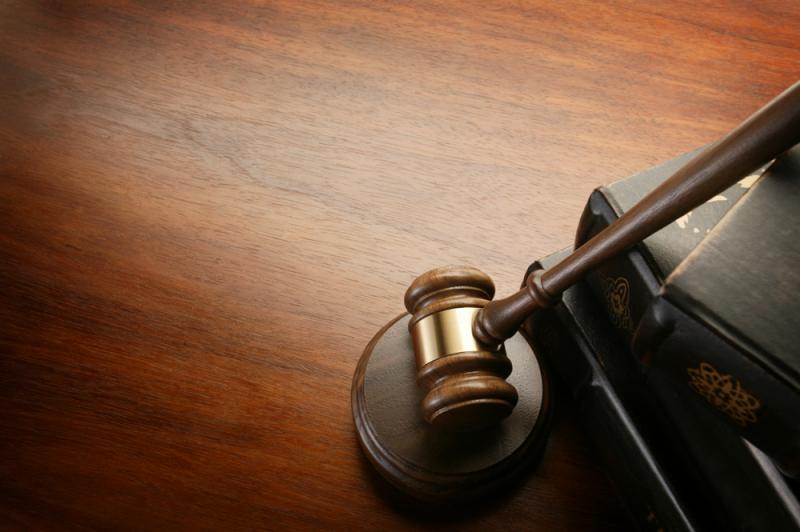 Pode o interesse público justificar a suspensão da execução de decisões judiciais?